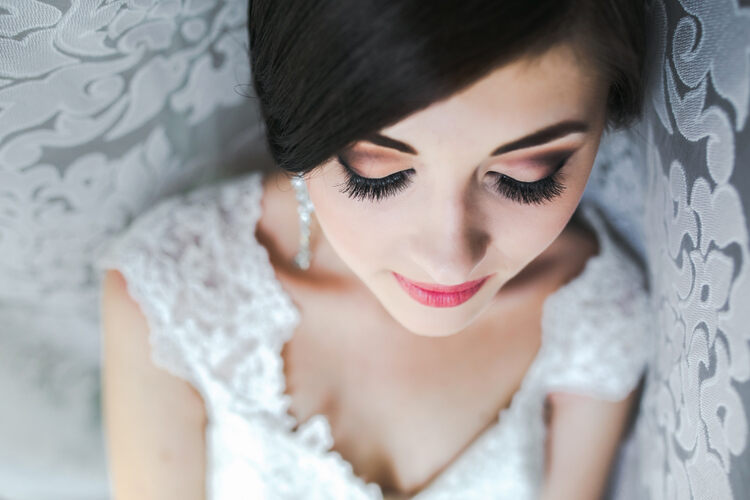 Step-by-Step Guide: Bridal Makeup Tips
