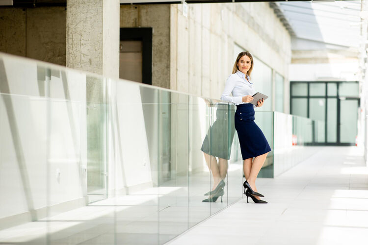 Pencil Skirt Office Chic