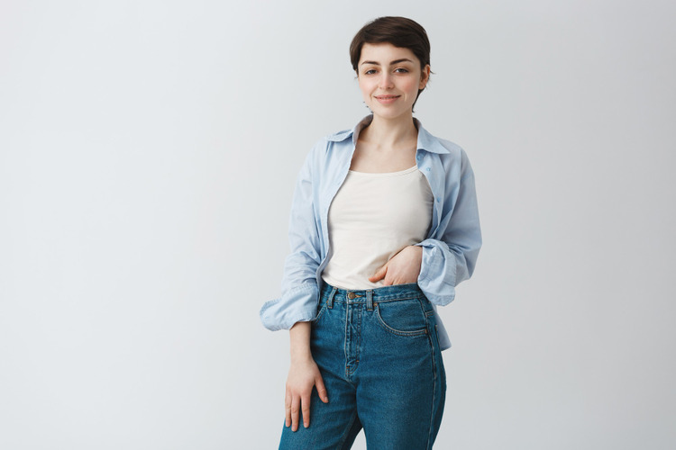 Pleated Jeans- Unlocking Stylish Possibilities for Women's Outfits