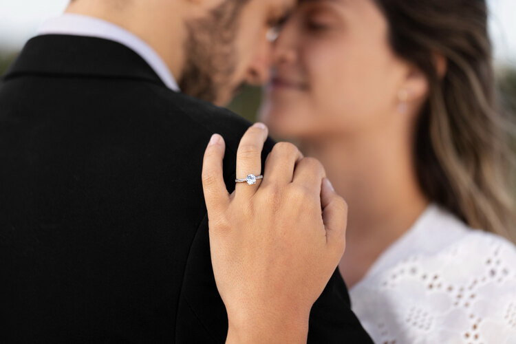10 Important Things To Consider When Shopping For An Engagement Ring