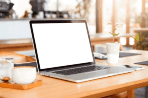 Where Can You Find the Best Service for Renting a Laptop?