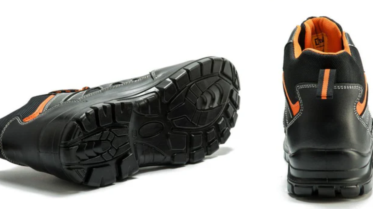 Shop Smart: Finding the Best Composite Toe Boots for Your Job